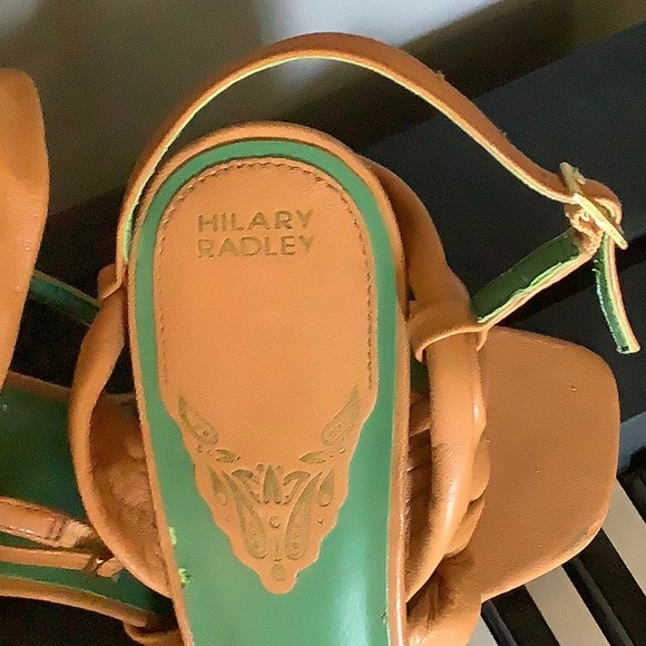 Sandal - Picture 2 of 3